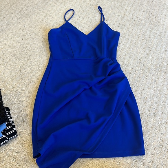 blue windsor dress with sparkly strip in back! size small! - Picture 1 of 3